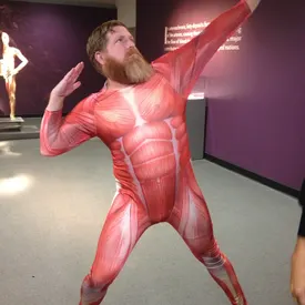Drew thinks he is a super hero muscle man ?
